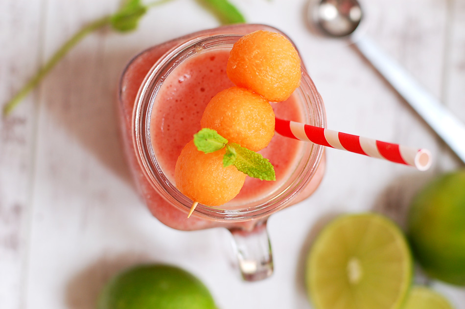 Melon Smoothie with Lime and Mint