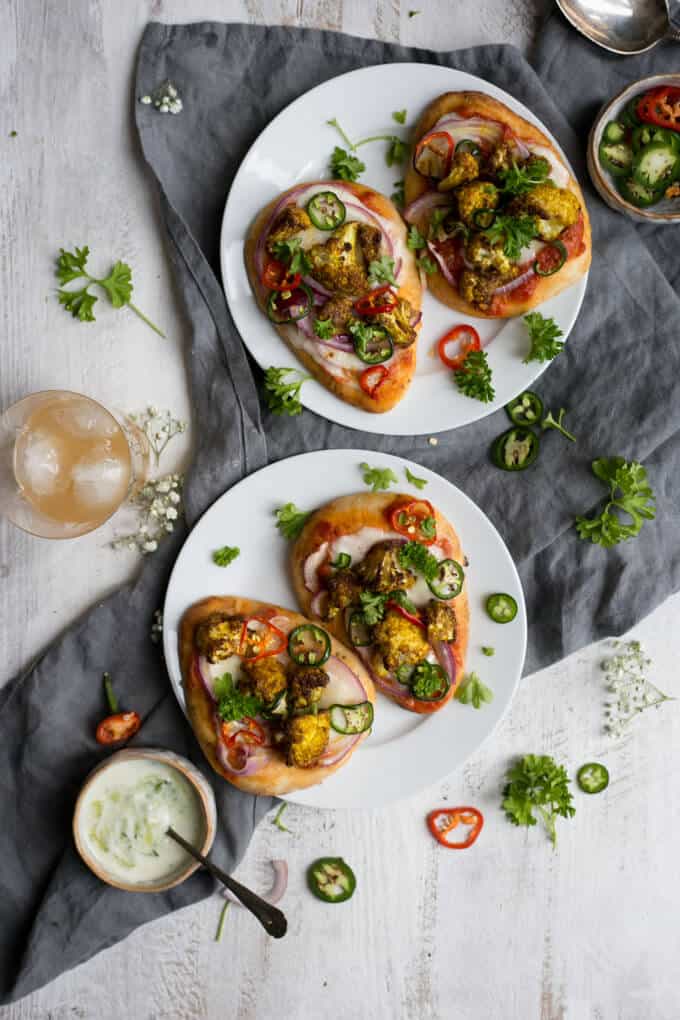 Naan bread pizza with chillies and roasted cauliflower | via @annabanana.co