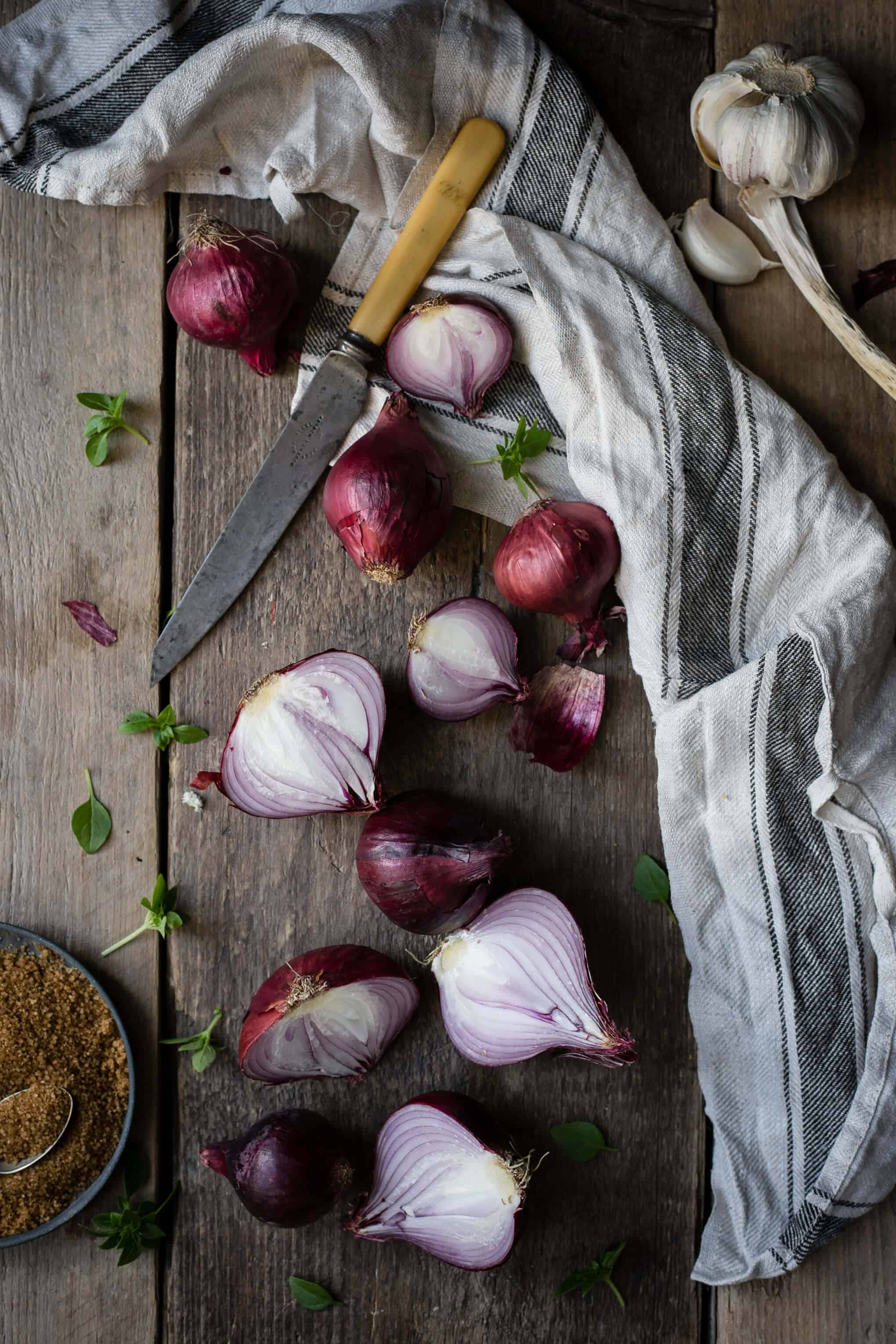 Quick Red Onion Jam recipe | via @annabanana.co