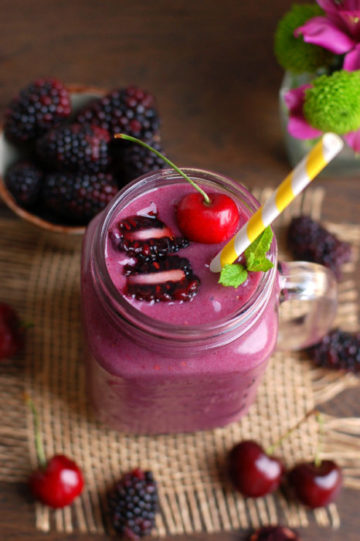 Blackberry and cherry smoothie